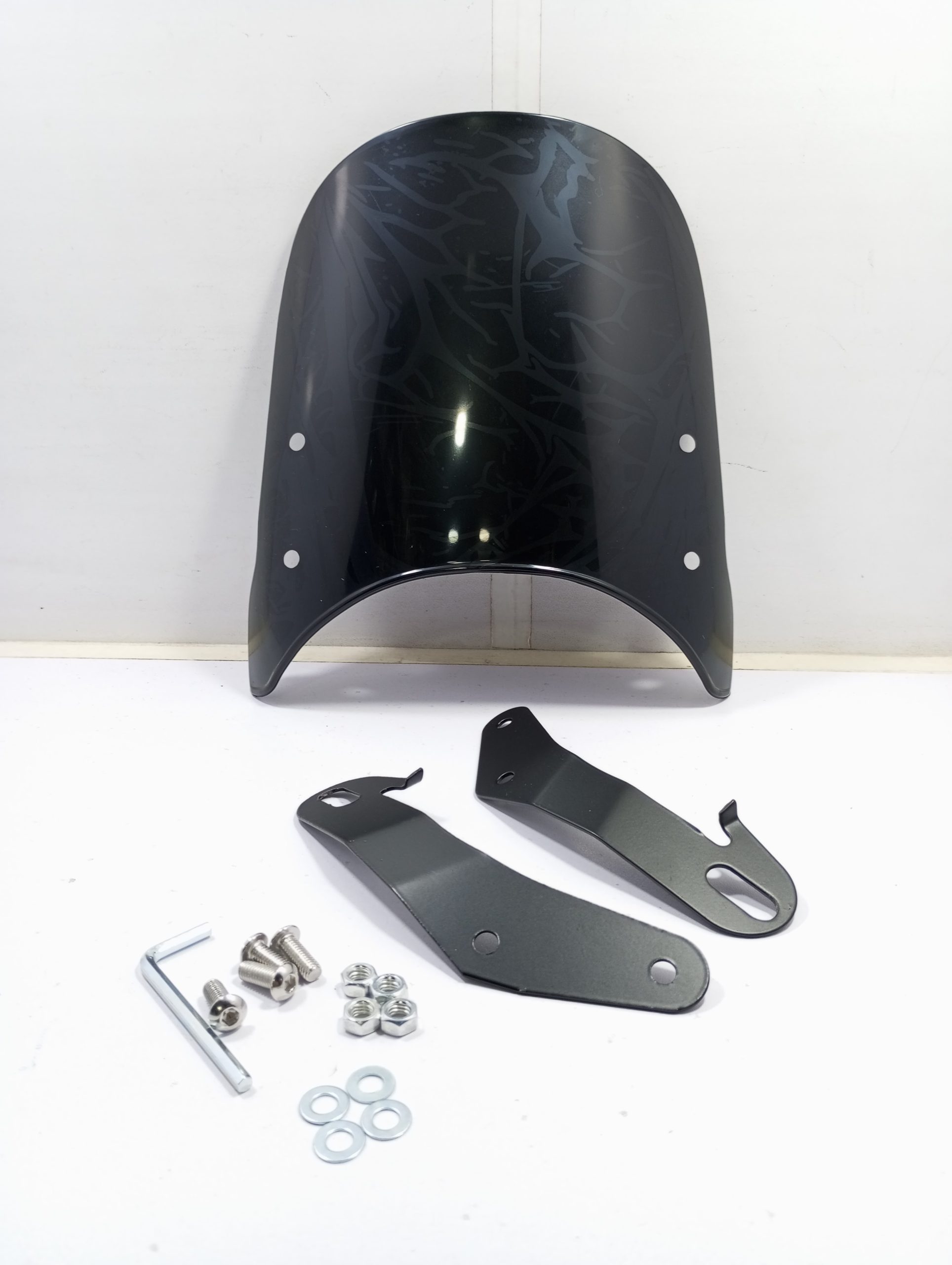 Retro Style Windshield For Bikes - Image 2