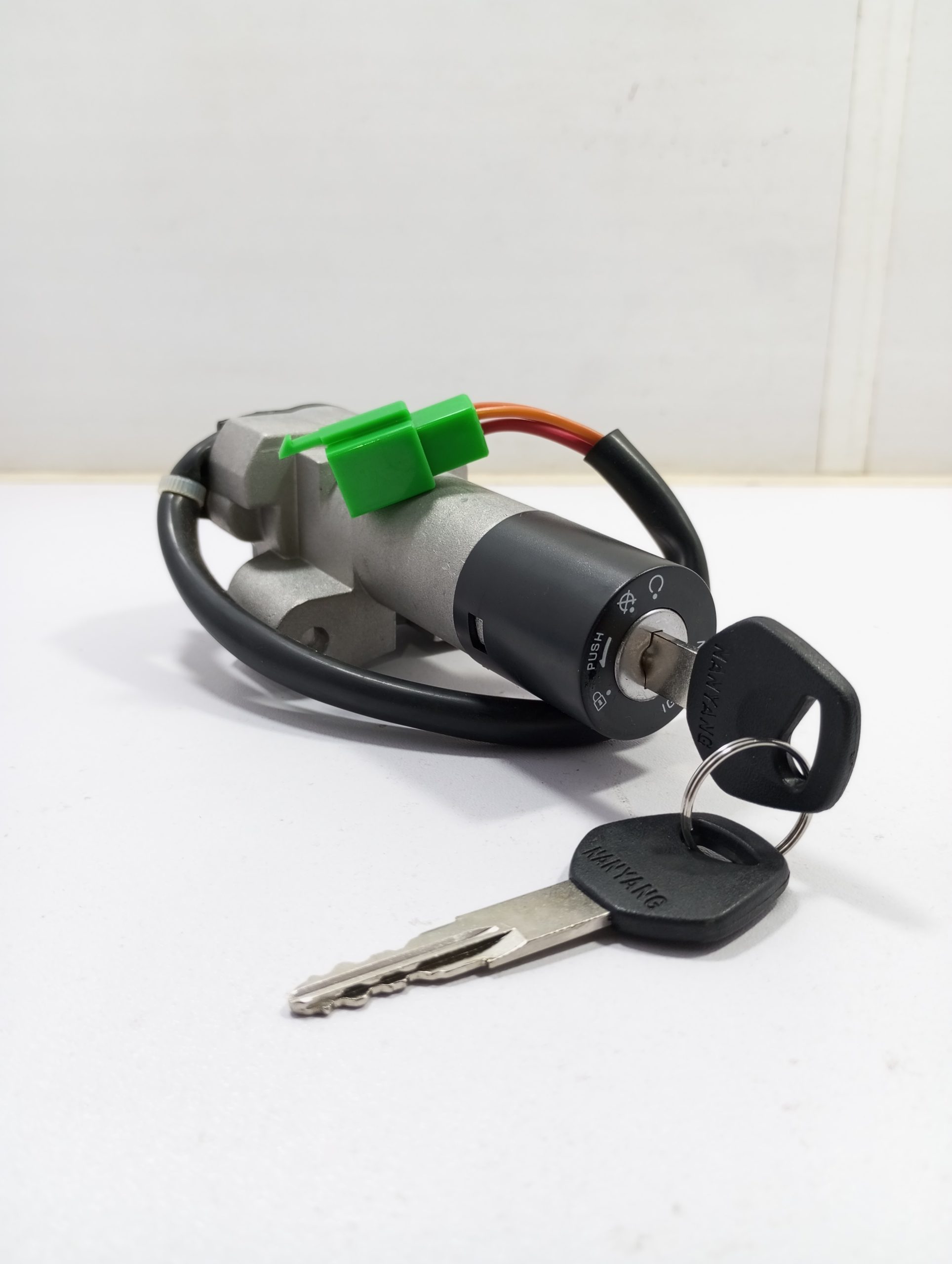 Suzuki GR 150 Ignition Switch Kit - Image 4