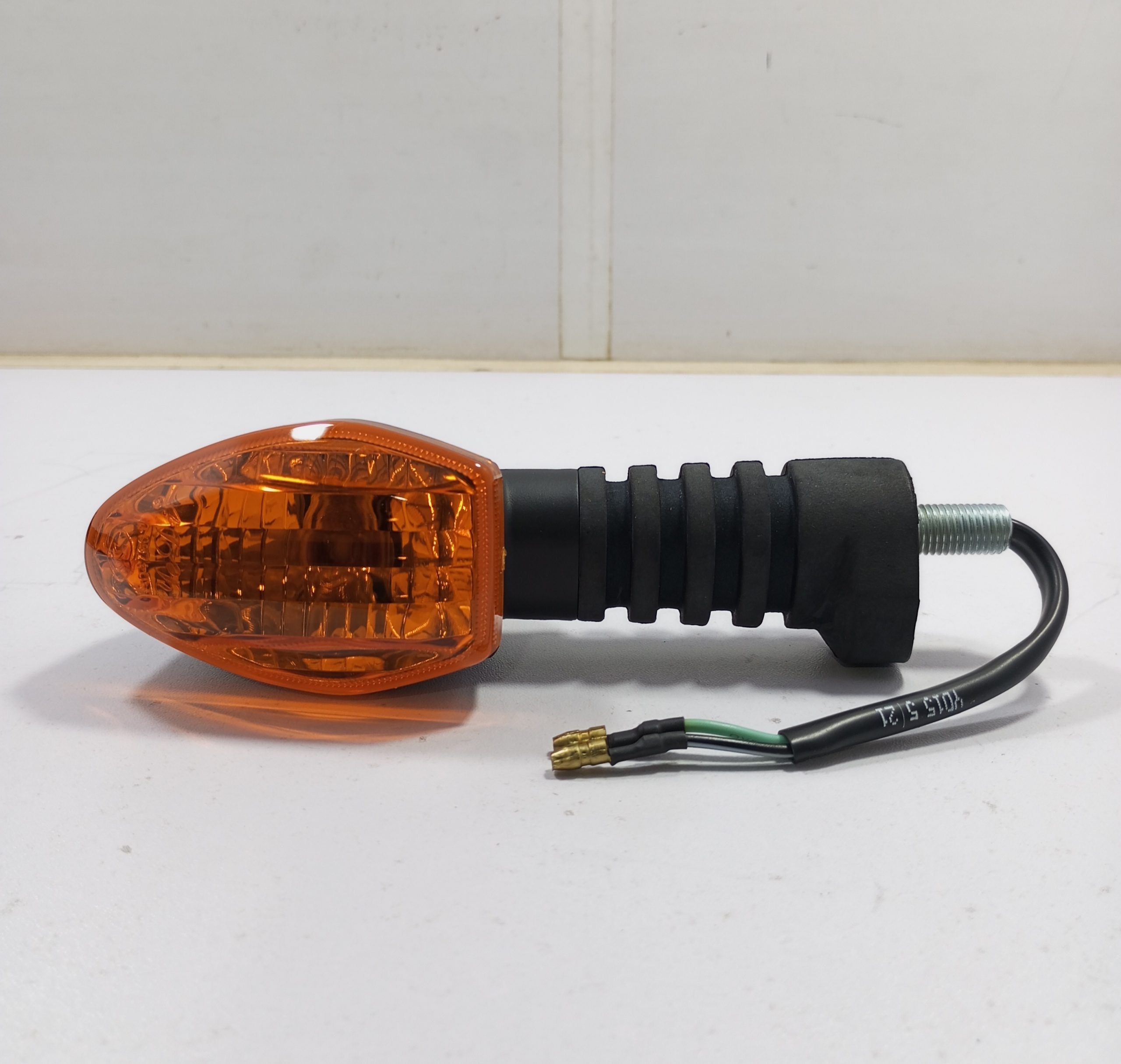 Suzuki GR 150cc 4pcs Indicator Set - Image 4