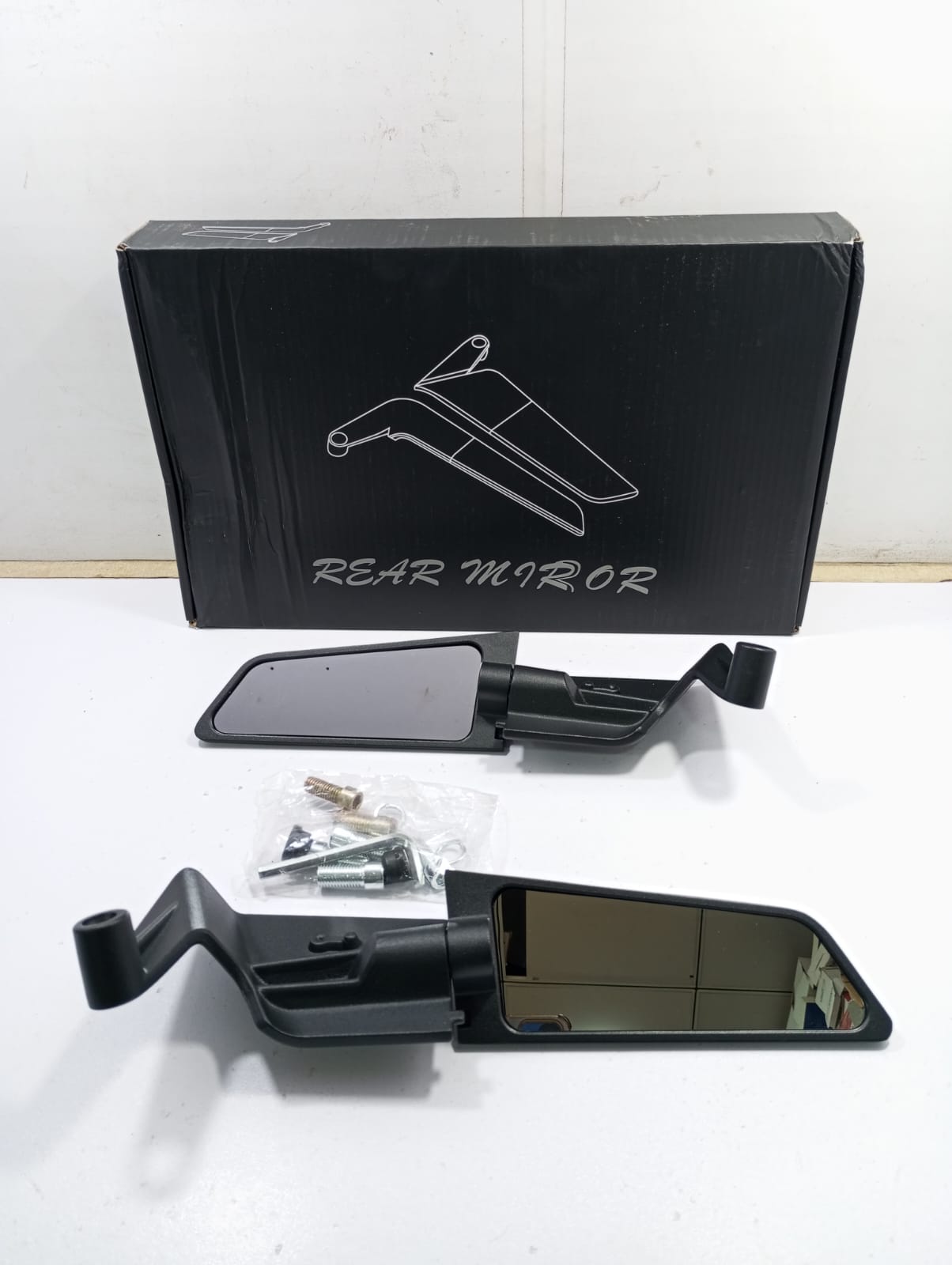 Wing Mirrors Small Metal Body - Image 2