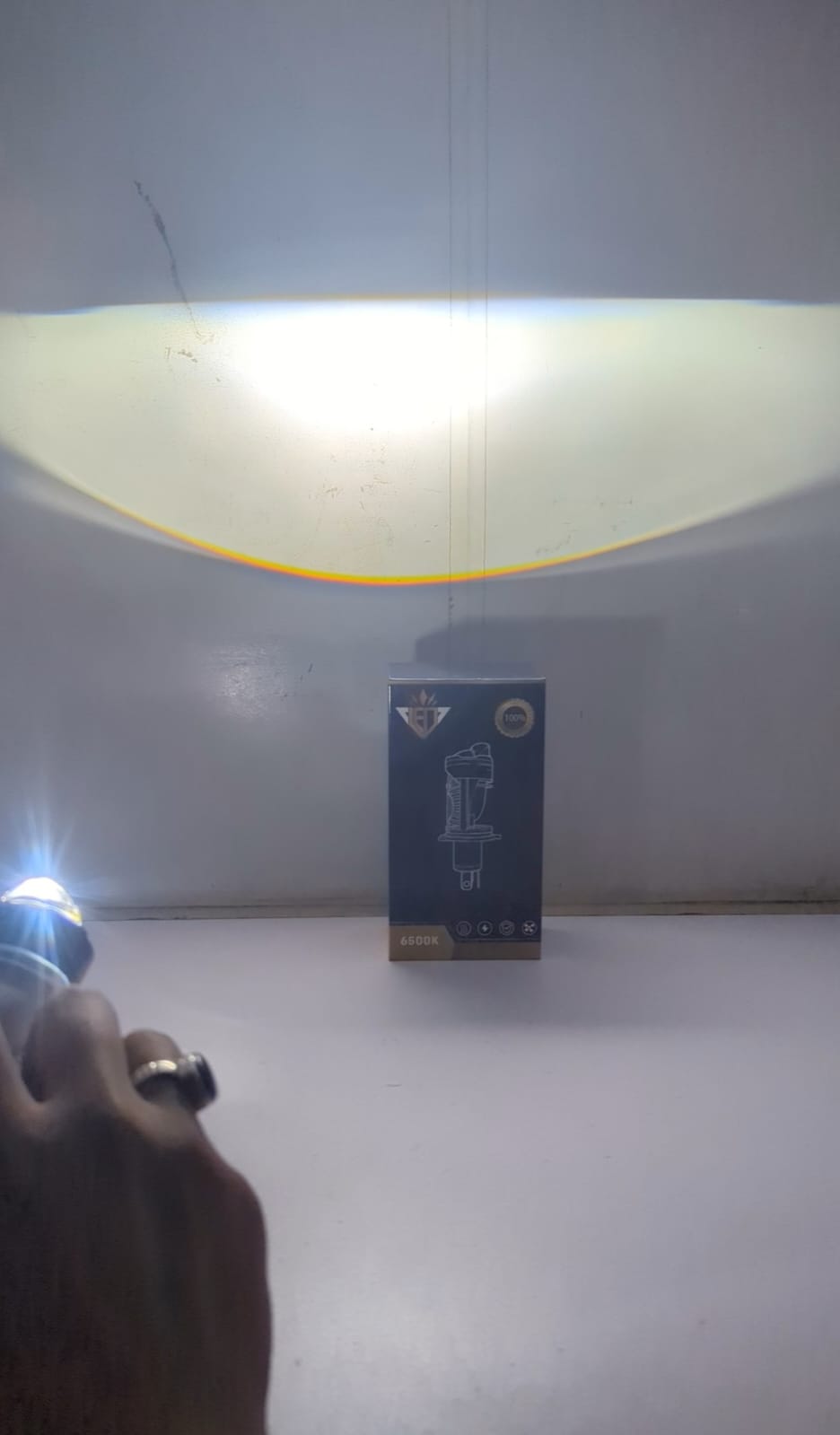 H4 Fog Light Bulb - Image 2